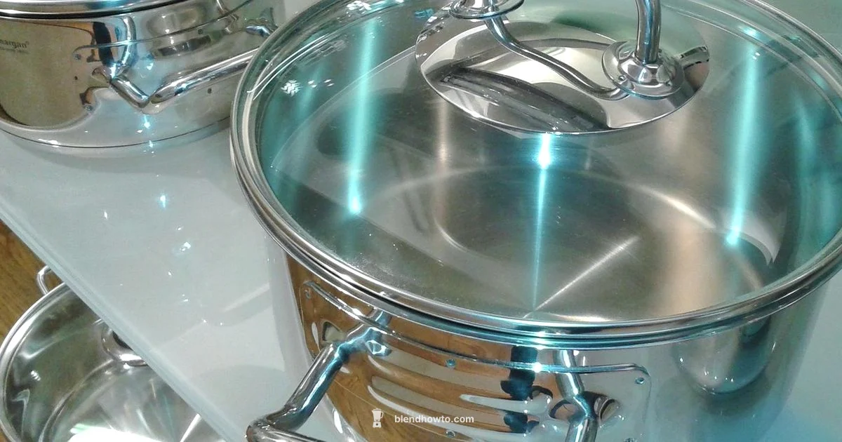 Blender Top Essentials - BlendHowTo