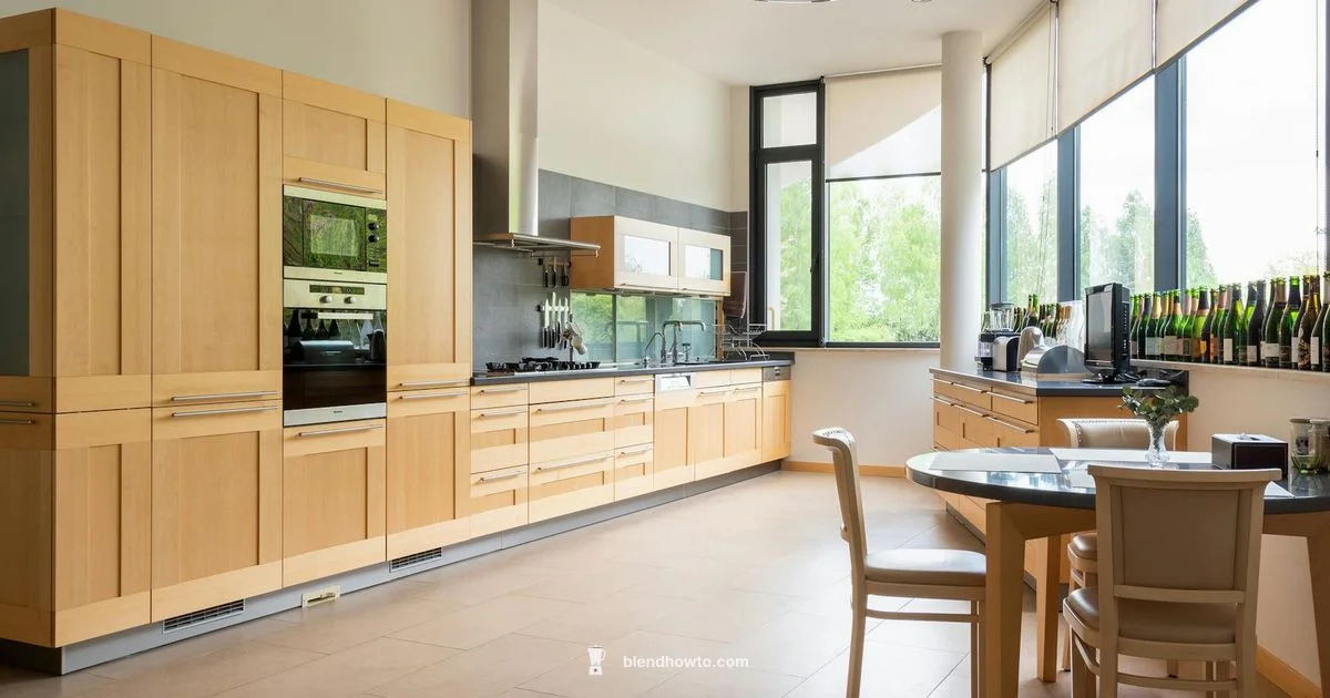 Big Blender Bottle - BlendHowTo