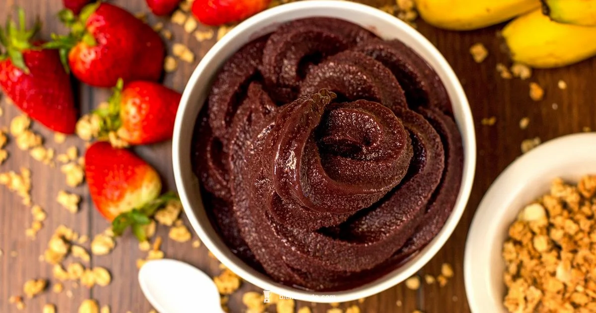 Creamy Acai Bowls Creamy Acai Bowls - BlendHowTo