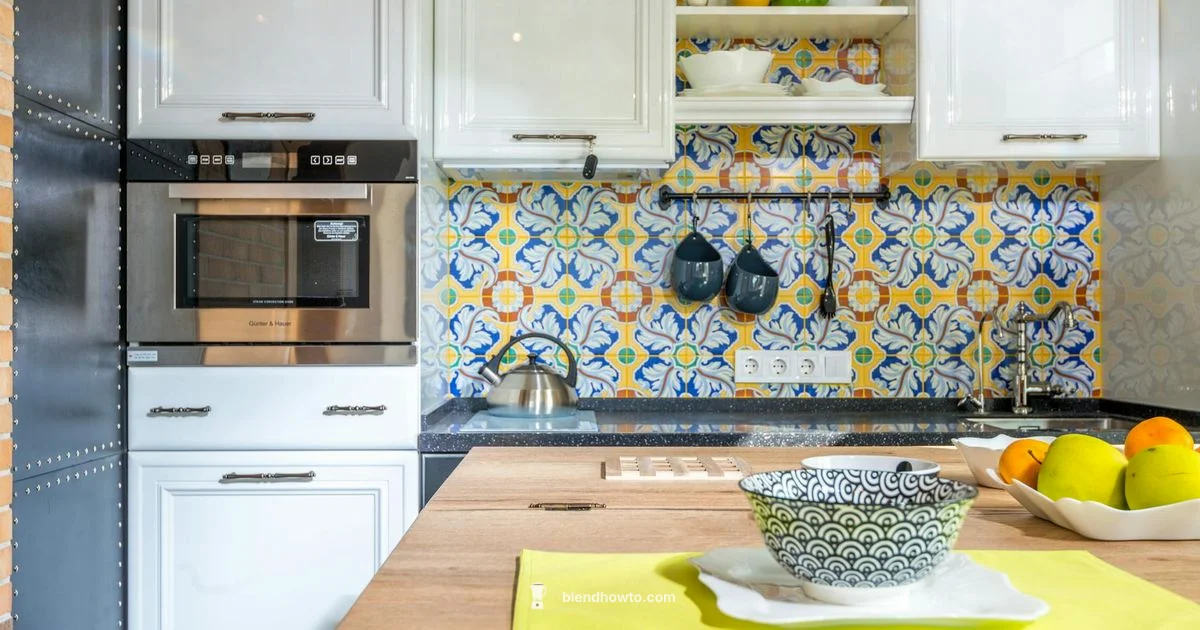 Fresh Blender Salsa - BlendHowTo