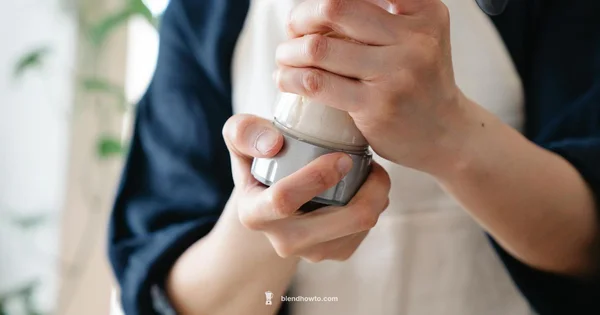 Protein Shake Bottle Guide - BlendHowTo