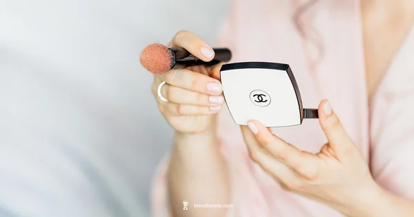 Flawless Finish Sponge - BlendHowTo