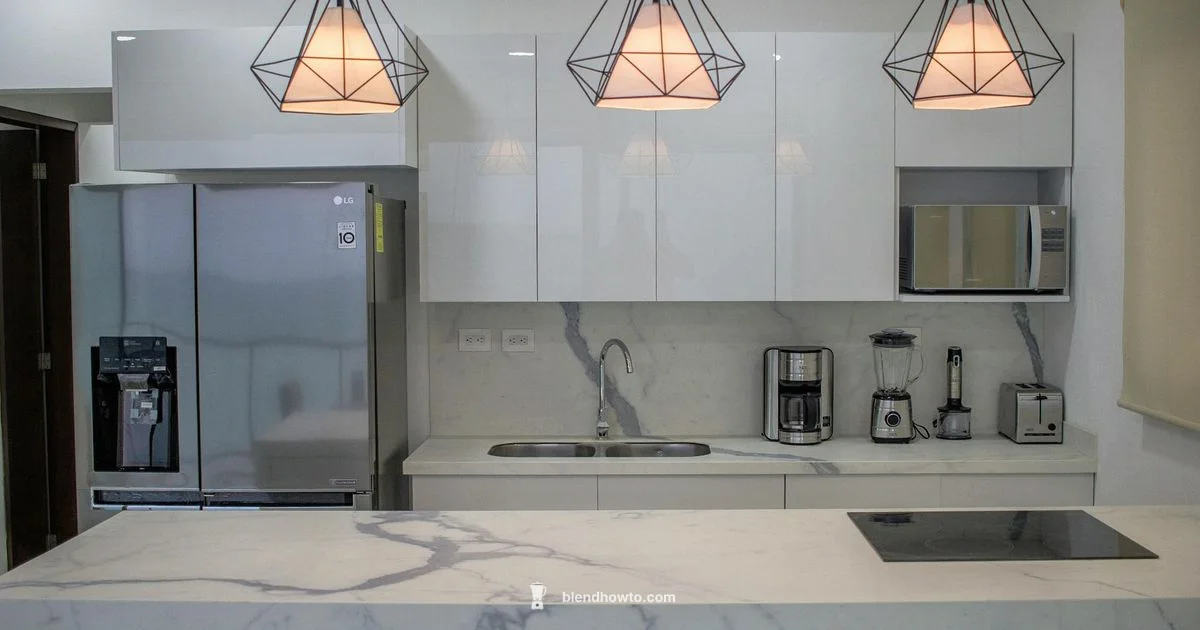 Blender Basics - BlendHowTo